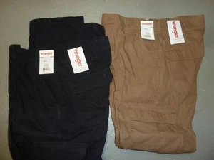2 NEW Wrangler Pants Men's 34x30 Black Cargo Pants NWT FREE SHIPPING! - Picture 1 of 3
