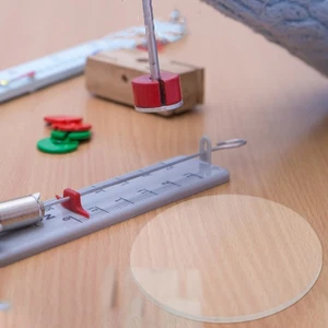  2pz Lente Convessa Specchio Concavo Attrezzatura Dimostrativa Didattica per Insegnante - Foto 1 di 12