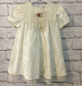 Vestido Crema Vintage Rose Cottage Bebé Niña Talla 5 Encaje Yugo Rosa Acento Pascua - Imagen 1 de 9