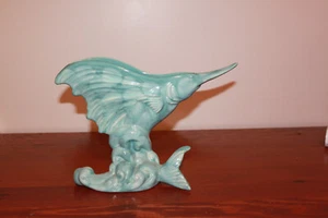 Vintage Royal Haeger R271 Sailfish Vase – Turquoise Glaze, Mid-Century Modern - Picture 1 of 9