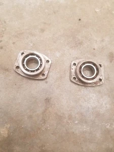 BMW Isetta 600 engine camshaft bearing flange - Picture 1 of 2
