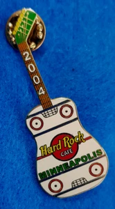 MINNEAPOLIS 2004 ICE HOCKEY RINK & STICK GUITAR RED LOGO Hard Rock Cafe PIN LE - Picture 1 of 1