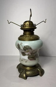 Antike florale Glas Metall Hurrikan Öllampe 11" hoch - Bild 1 von 11