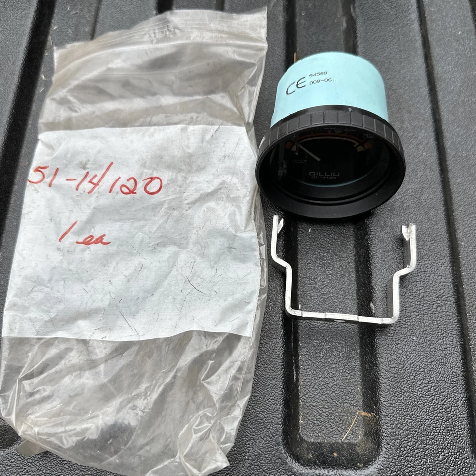 Autobús de tránsito Gillig Phantom City calibre 24 voltios/metro 51-14120 voltímetro con montaje Foto 1 de 3