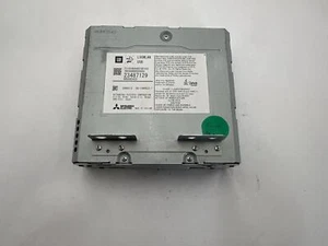 15 GMC YUKON XL 1500 DVD Player Rear Roof OEM 23487129 - Picture 1 of 10