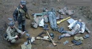 1/35 Resin Figure Model Kit German Soldiers Dead Soviets Battle WW2 Unpainted - Picture 1 of 2