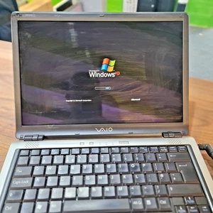 Portátil Sony VAIO PCG-6G2M - Estado de funcionamiento - LEER DESCRIPCIÓN - Imagen 1 de 18