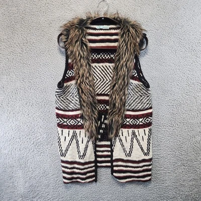 Chaleco cárdigan Maurices frente abierto para mujer talla grande ribete de piel sintética Western Boho Foto 1 de 4