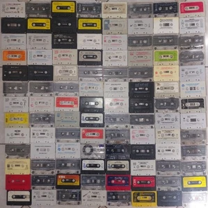 104 x CASSETTE TAPES - VARIOUS ARTISTS, ERAS & GENRES☆SoME RaRe!☆ JOB LOT/BUNDLE - Picture 1 of 12