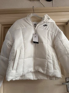 Brand New With Tags White Nike Puffer Jacket Coat Original Embroidery S/m/l - Picture 1 of 9