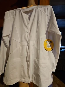 Wonderwink White Button Up Nursing Jacket - Picture 1 of 4