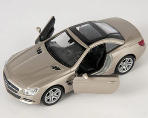 BLITZ VERSAND Mercedes SL 500 2012 champagner Welly Modell Auto 1:34 NEU OVP - Bild 1 von 1