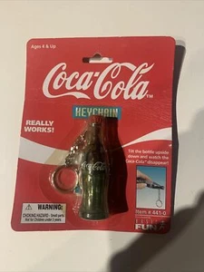 Portachiavi Vintage Bottiglia Coca Cola Da Collezione 1999 Orologio TheCoca Cola Scompaiono 441-0 - Foto 1 di 2