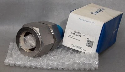 NEW Swagelok SS-2400-1-16 1-1/2" x 16 Male 316 SST Pipe Connector Fitting - Image 1 of 4