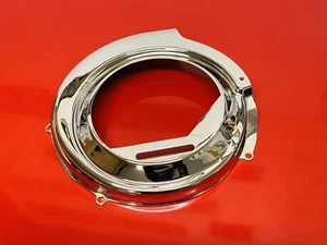 CUBIERTA VOLANTE VESPA GS Y SS180 1962 A 1968 CROMADA - Imagen 1 de 3