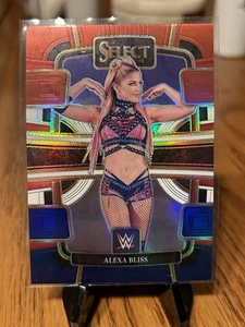 Alexa Bliss 2024 Panini Select WWE Concourse Red Blue #56 Silver Prizm - Bild 1 von 2