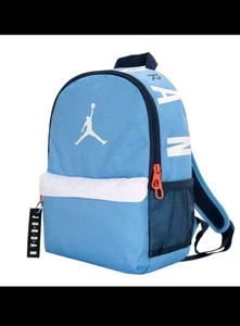 BRANDNEU Jordan Rucksack Kinder Blau oder Schwarz Neu mit Etikett  - Bild 1 von 14