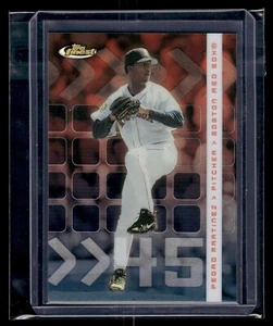 2002 Topps Finest Refractor #91 Pedro Martinez 218/499 Red Sox HOF - Picture 1 of 2