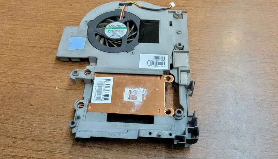 GENUINE!! COMPAQ PRESARIO C300 SERIES HEATSINK / CPU COOLING FAN 409073-001 - Image 1 of 2