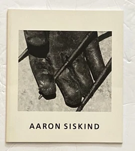 Aaron Siskind - Limited Edition #174 out of 1000 copies~Mann Gallery, 1994.  LN- - Picture 1 of 3