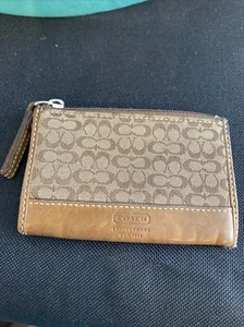 Coach Signature C Khaki Tan Zip Coin Purse - Picture 1 of 7