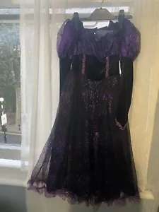 Bundle Of Haloween Dresses Age 5-6 - Picture 1 of 8