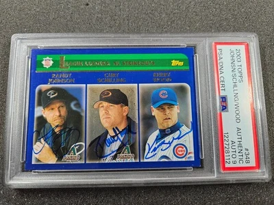 🌟 2003 Topps Randy Johnson Curt Schilling Madera PSA/ADN TRIPLE AUTO-9 ERROR Foto 1 de 3