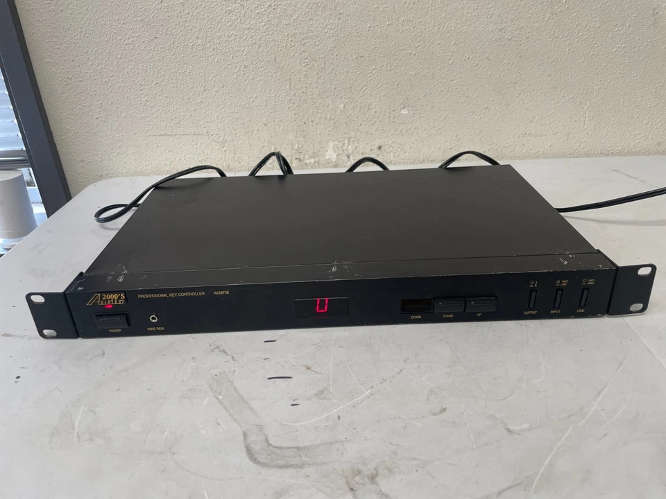 Controlador de teclas Audio AKM706 2000 - Unidad de tono vocal profesional Foto 1 de 4