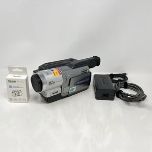 Sony Handycam CCD-TRV68 Vision Video Hi8 Camcorder - W/ New Battery & Charger - Picture 1 of 13