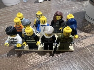LEGO LOT OF 12 Minifigure TOWN CITY Robbers, more R-33 - Picture 1 of 8