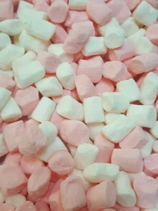 Mini Pink & White Marshmallows for Hot Chocolate - Picture 1 of 2