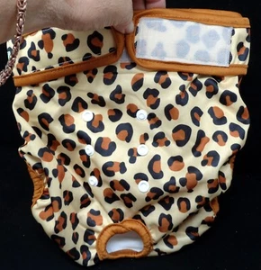 WEGNEECO 'Tan Cheetah' Female Dog Adjustable Diaper (L) - Picture 1 of 8