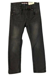 $40 NWT TOMMY HILFIGER Boys Ultra Rebel Jean Size 5 New - Picture 1 of 2