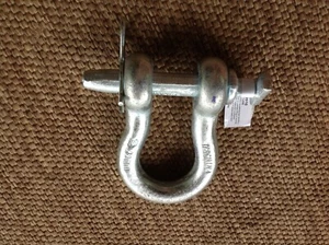 T3899910 7/8 inch Short Straight Clevis - Picture 1 of 1
