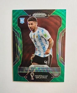 Gonzalo Montiel/D Argentinien RC | 2022 WM Green Wave Prizm Rookie Karte #3 - Bild 1 von 7