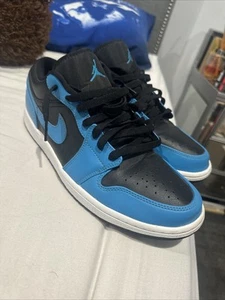 Size 10.5 - Air Jordan 1 Low University Blue - Picture 1 of 5