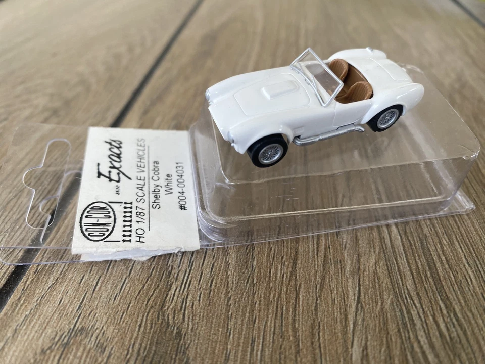 Con-Cor Shelby Cobra White Diecast 1:87 Scale Factory Sealed 004-004031 HO - Image 1 of 4