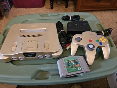*REGION-FREE* Nintendo 64 N64 Toys R Us Gold Console Set NUS-001 JPN | US SELLER - Image 1 of 4