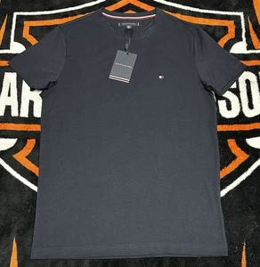 Tommy Hilfiger T Shirt Flag Logo Essential Size Mens Small NEW (Retail $44.50) - Bild 1 von 6