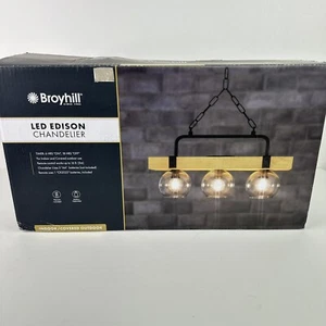Broyhill 3 Light LED Wood Chandelier Indoor/Covered Outdoor Battery Operated - Picture 1 of 9