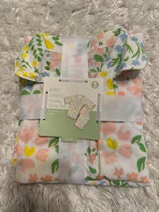 Matching Family Girls Pajaa set Pajama Top short sleeve & Pants Size 5 - Picture 1 of 4
