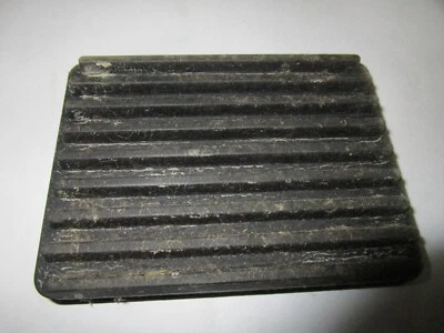 Pastilla de pedal de freno Jaguar, XJ6, XJ12, XJS, MKII, 3.8S, E-Type, MKX, 420, C6876 NOS Foto 1 de 2
