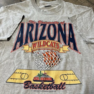 Vintage 90s University Of Arizona Wildcats Basketball Big Graphic T-Shirt Medium - Image 1 of 4