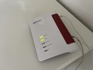 AVM FRITZ!Box 7530 AX International WLAN-Router mit Modem (20002944) - Bild 1 von 2