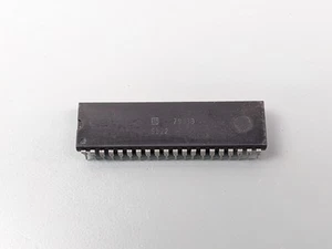 6522 VIA IC, Synertek 6522 Versatile Interface Adapter - Picture 1 of 3