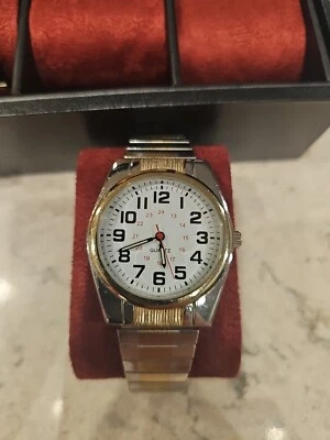 "Reloj de cuarzo Accutime Watch Corp para hombre 7"" correa elástica de dos tonos 37 mm" Foto 1 de 4