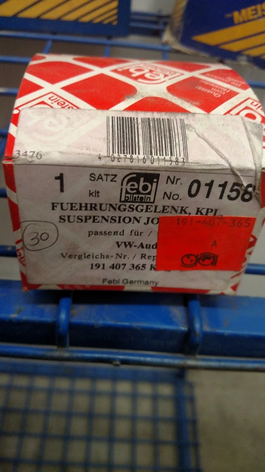 Volkswagen Audi 191 407 365 A - Imagem 1 de 1