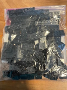 LEGO LOT 100 Black PLATES 2X2 2X3 2X4 2X6 2X8 2X10 2X12 2X14 2X16 - Picture 1 of 4