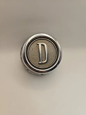 Tapa central 80 81 82 83 Nissan Datsun 200SX OEM 40343 W6600 Foto 1 de 4