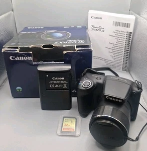 CANON POWERSHOT SX420 IS DIGITAL CAMERA- BOXED WITH ACCESSORIES. - Picture 1 of 13